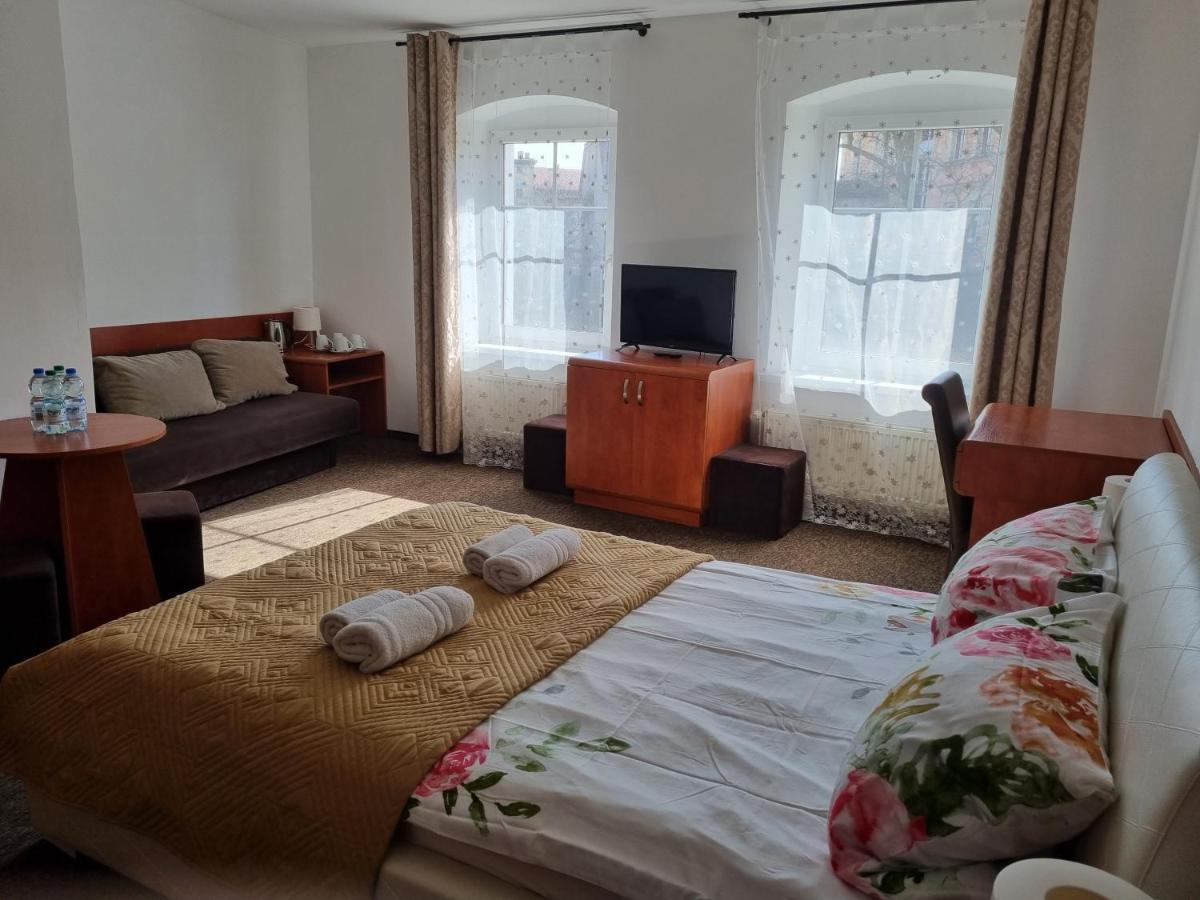 Przy Zelaznym Moscie Bed and Breakfast Kłodzko Eksteriør billede